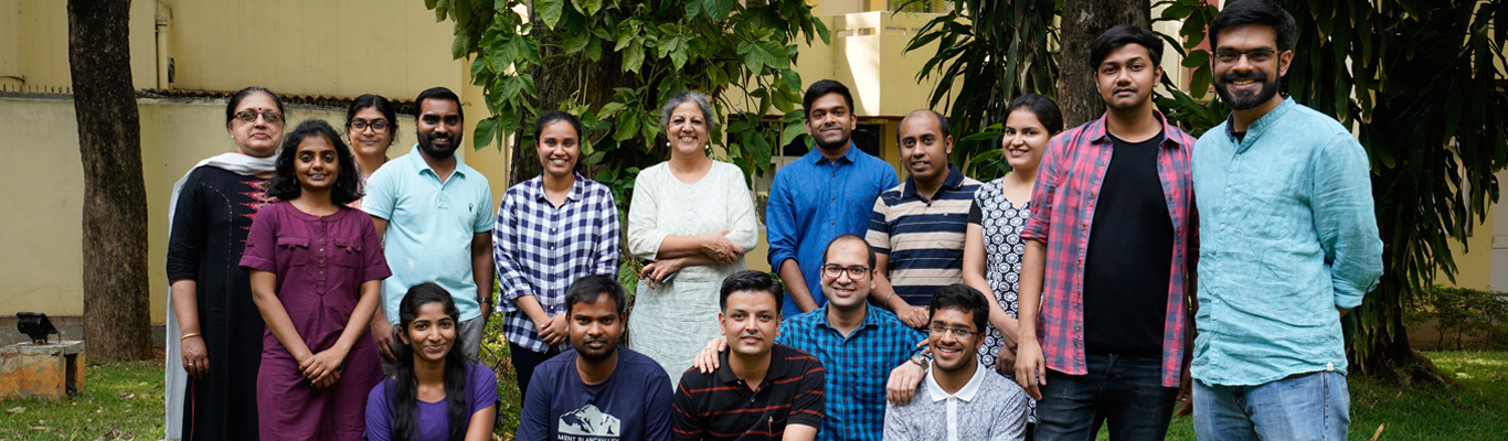 team-members-pic